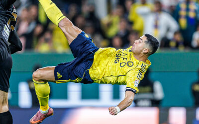 ৪০ পেরিয়েও অবিশ্বাস্য বাইসাইকেল গোল রোনালদোর